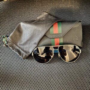 Gucci Men’s Aviator Sunglasses – Blue Gradient Frame / Black Lenses – w/ Case